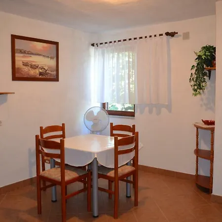 Garina Draga Bašćanska